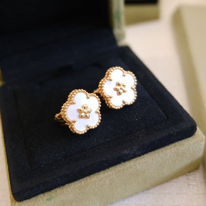 [Mystic]LUCKY  WHITE MOP EARRINGS