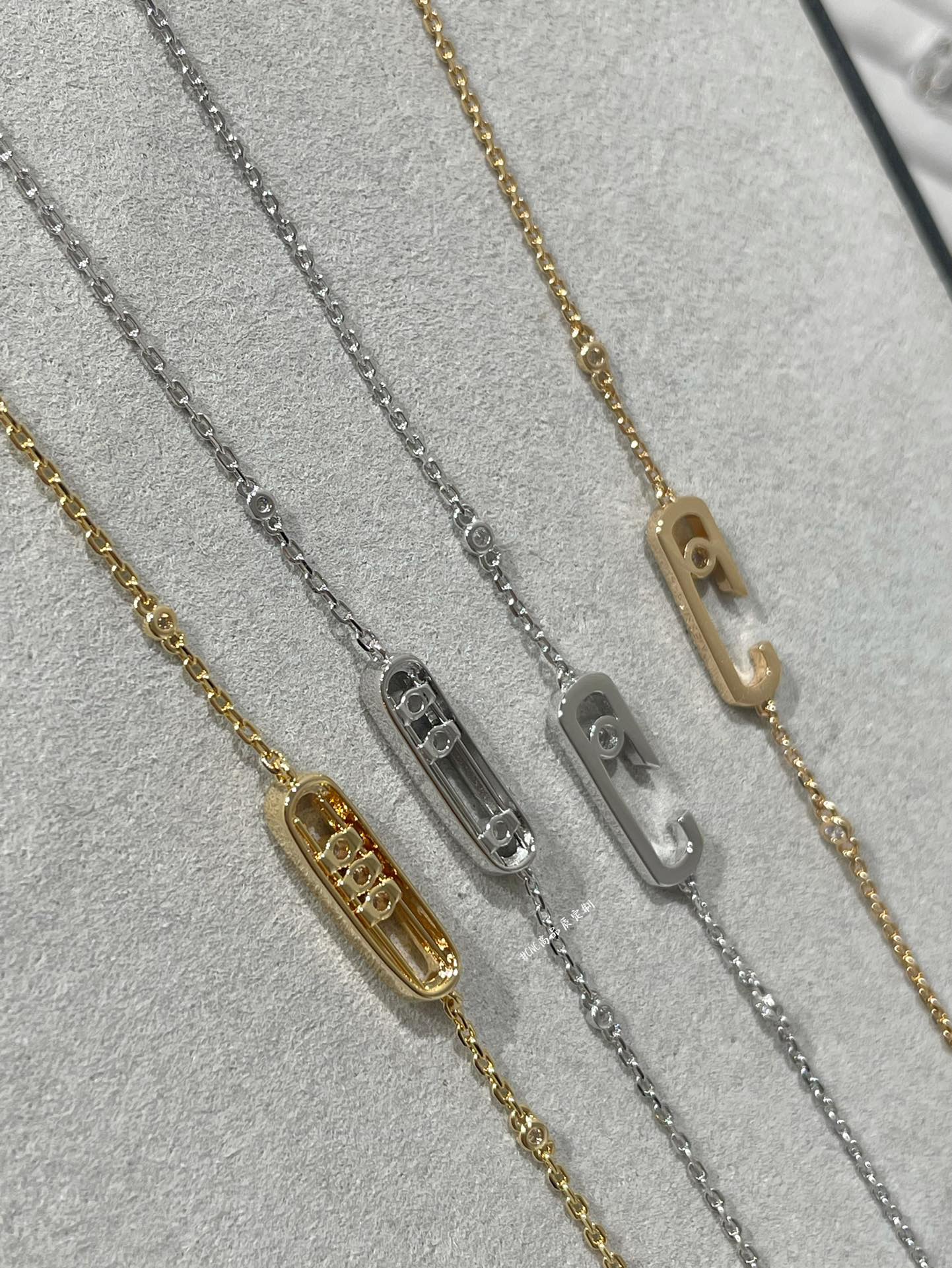 [Mysitc ] BABY MOVE DIAMOND BRACELET