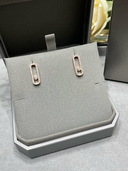 [Mysitc ] MOVE UNO STUD DIAMOND PAVED EARRINGS