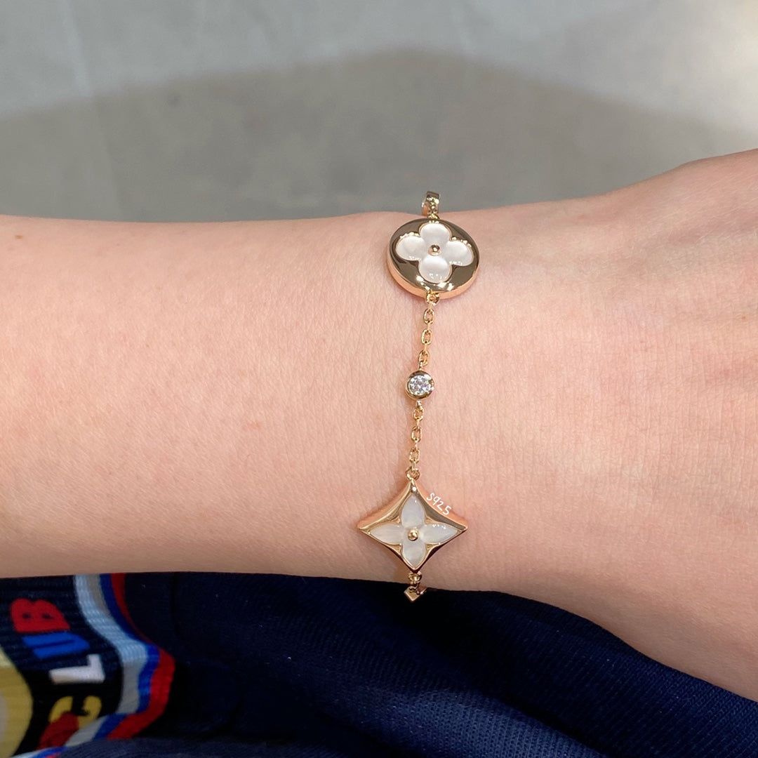 [Mystic]STAR AND SUN 4 MOTIF WHITE MOP PINK GOLD BRACELET