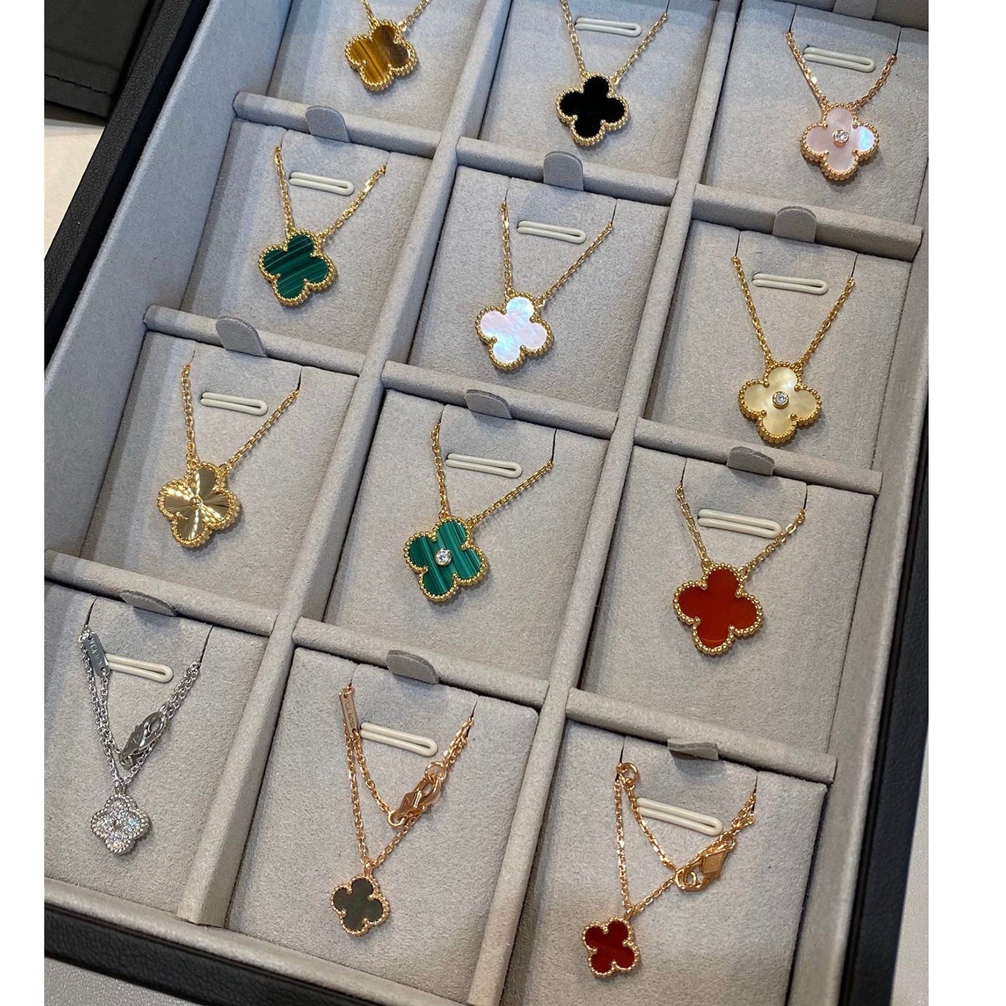 [Mystic]CLOVER 15MM DIAMOND SINGLE FLOWER NECKLACE