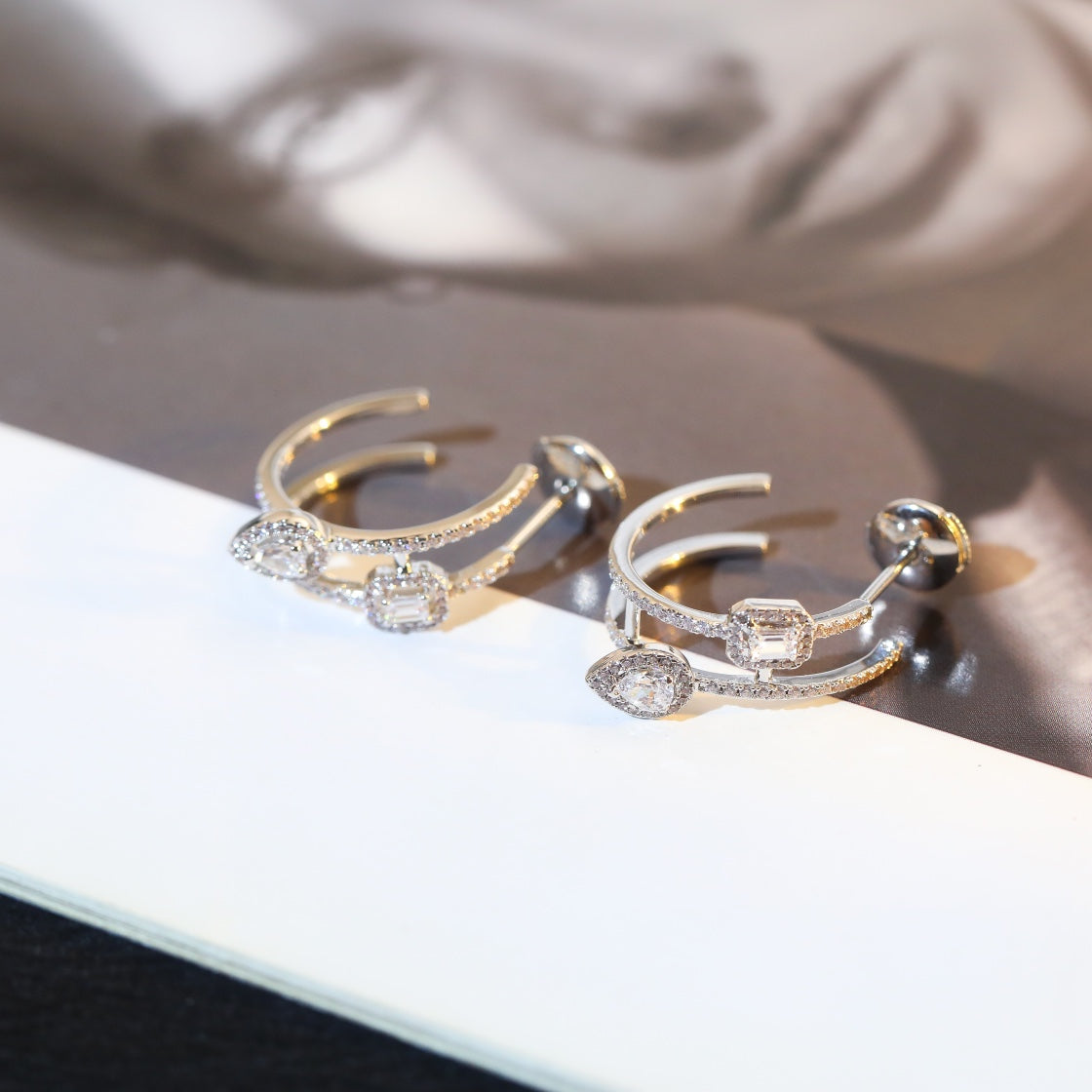 [Mysitc ] CREOLES MY TWIN 2 RANGS SILVER DIAMOND EARRINGS