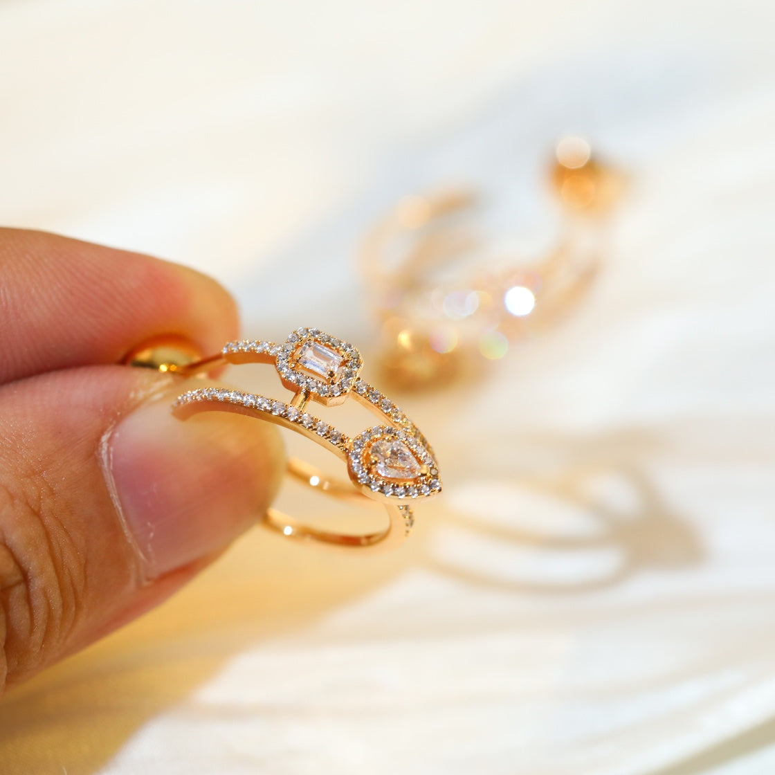 [Mysitc ] CREOLES MY TWIN 2 RANGS SILVER DIAMOND EARRINGS