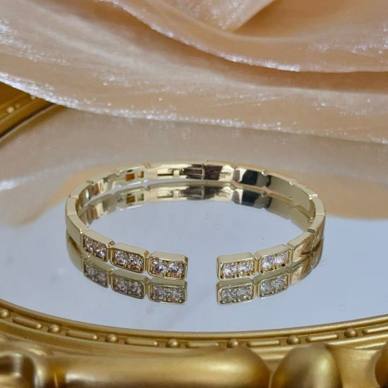 [Mystic]LOVE DIAMOND OPEN  BRACELET