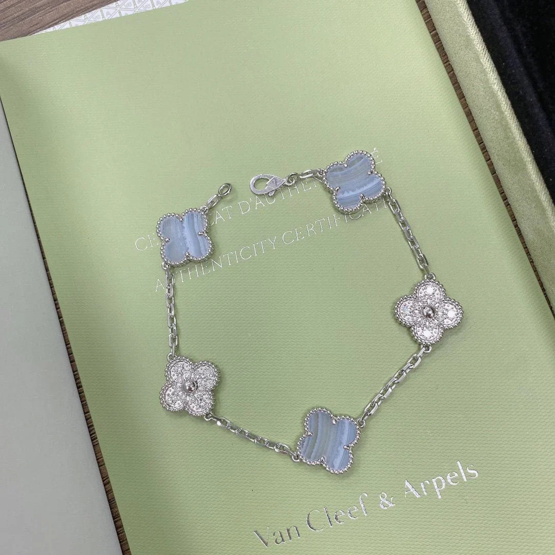 [Mystic] CLOVER 5 MOTIF PURPLE CHALCEDONY BRACELET COLLECTION