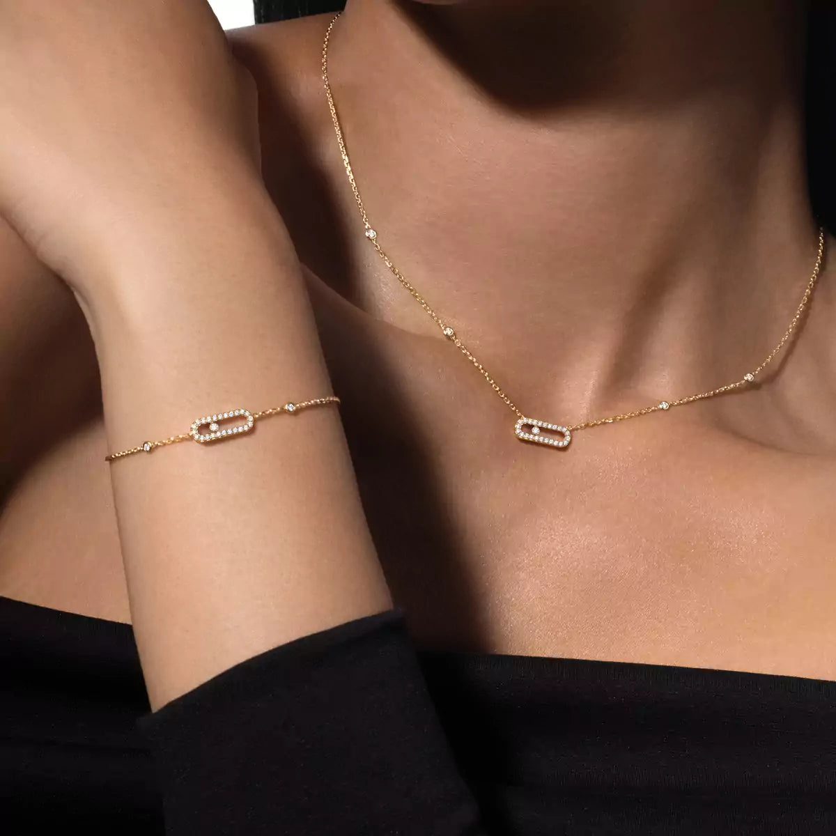 [Mysitc ] Move Uno Necklace